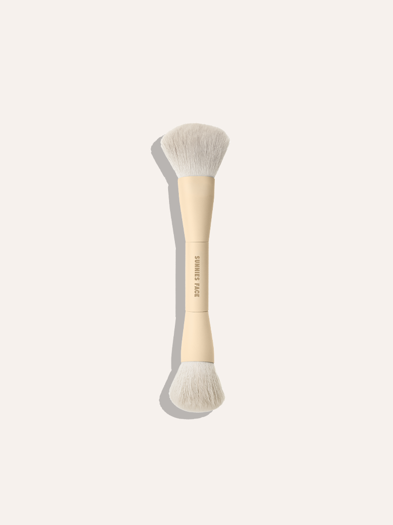 The Liquid Foundation Brush